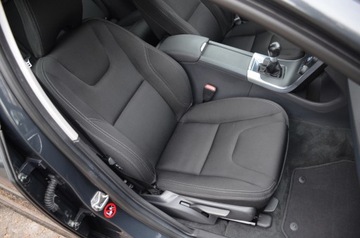 Volvo V60 I Kombi 1.6 DRIVe 115KM 2013 ZAREJESTROWANE 1.6D2 114KM SERWIS LIFT LEDY NAVI START/STOP PARKTRONIK, zdjęcie 25