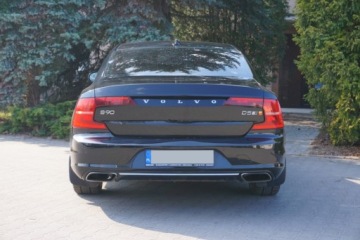 Volvo S90 II Sedan 2.0 D5 235KM 2017 Volvo S90 AWD Szybedrach Tempomat ACC Skora Klima 4stref. Navi FV23, zdjęcie 5