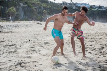 ЗНАЧКИ КОМАНДЫ ARENA BERMUDA БЕЛО-ЧЕРНЫЕ РАЗМЕР XXL