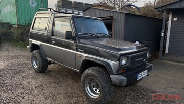 Daihatsu Rocky II Soft Top 2.8 TD 102KM 1993 Daihatsu Rocky 2.8tdi 4x4 bardzo ladny stan rama zdrowa napedy sprawne sz
