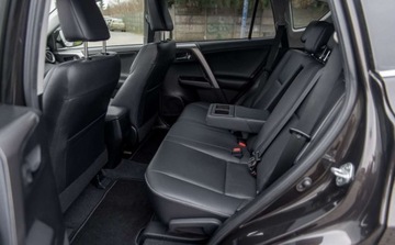 Toyota RAV4 IV MPV Facelifting 2.0 D-4D 143KM 2016 Toyota RAV4 Toyota RAV4 2.0 Diesel 143KM, zdjęcie 4