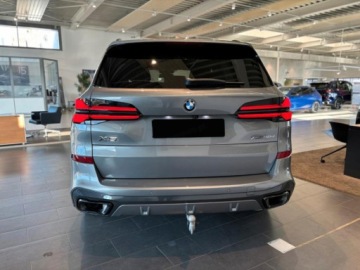 BMW X5 G05 SUV Facelifting 3.0 30d 298KM 2026 BMW X5 xDrive30d Sport Suv 3.0 (298KM) 2026, zdjęcie 3