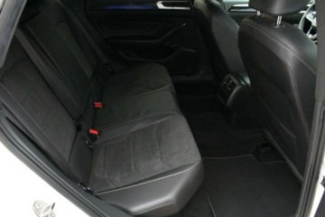 Volkswagen Arteon Fastback Facelifting 2.0 TDI SCR 150KM 2021 Volkswagen Arteon R-LINE Shooting Brake 2.0 TDI DSG Salon Polska FV 23%, zdjęcie 17