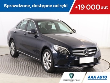 Mercedes Klasa C W205 Limuzyna Facelifting 1.6 C180 156KM 2019 Mercedes C C 180, Salon Polska, Serwis ASO