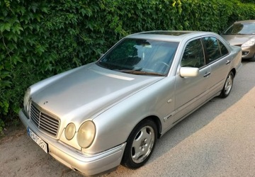 Mercedes Klasa E W210 2000