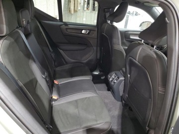 Volvo XC40 2022 Volvo XC 40 P8 Recharge Ultimate 2022 Elektryczny 400KM, zdjęcie 10