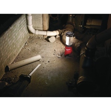 Галоген нейтральный белый 700 лм 18 Вт