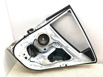 DVEŘE PRAVÝ ZADNÍ HYUNDAI VELOSTER HATCHBACK 11-17 PGU - CRYSTAL WHITE