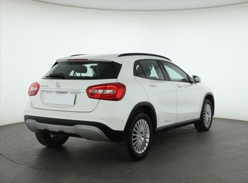 Mercedes GLA I Off-Roader Facelifting 1.6 180 122KM 2019 Mercedes GLA GLA 180, Salon Polska, Automat, zdjęcie 4