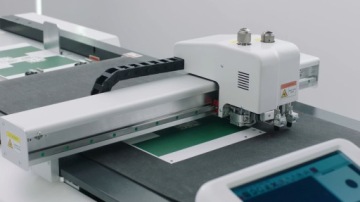 LIYU Q-CUT MINI 0705 PK PLUS СРЕССОВАТЕЛЬНО-РЕЖНОЙ ПЛОТТЕР