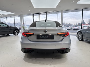 Alfa Romeo Giulia II Sedan Facelifting 2023 2.0 GME Turbo 280KM 2024 Alfa Romeo Giulia Q4 Veloce / Harman/kardon / Szyb, zdjęcie 2