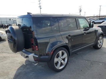 Land Rover Defender IV (L663) 2024 Land Rover Defender 110 SE 2024 5.0l 5.0 Benzyna 518KM, zdjęcie 3