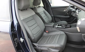 Citroen C5 III 2024 Citroen C5X EAT8 2024 FV23 od RiA 1.2 Benzyna 130KM, zdjęcie 9