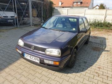 Volkswagen Golf III Hatchback 1.6 75KM 1997 Volkswagen Golf III, zdjęcie 4