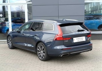 Volvo V60 II  2022 Volvo V60 2.0 MHEV 197KM Inscription Getr FV23 Salon PL Serwis ASO Gwaranc, zdjęcie 7