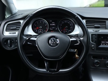 Volkswagen Golf VII Hatchback 3d 1.2 TSI BlueMotion Technology 85KM 2016 VW Golf 1.2 TSI, Salon Polska, VAT 23%, Klima, zdjęcie 16