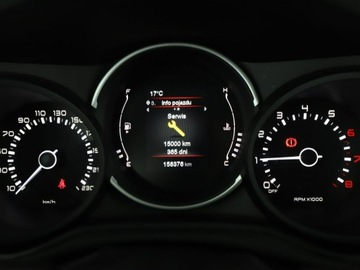 Fiat 500L Hatchback 5d Seria 5 1.4 16V 95KM 2018 Fiat 500L 1.4 Urban Klimatronik Nawigacja Tempomat, zdjęcie 21