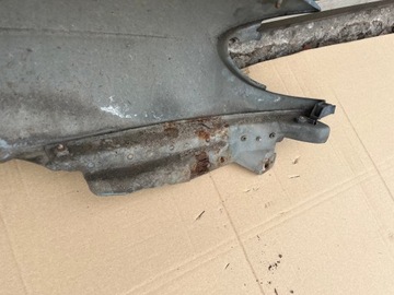 BLATNÍK LEVÝ PŘEDNÍ RENAULT MEGANE I 1995-1999 ŠEDÝ