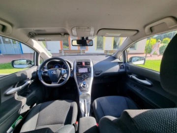 Toyota Auris I Hatchback 5d Facelifting 1.8 HSD 136KM 2011 Toyota Auris 1.8 Hybrid Life Klima Bezwypadek Serwis Pewny przebieg 1.8, zdjęcie 17