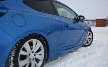 Opel Astra J OPC 2.0 Turbo ECOTEC 280KM 2015 Opel Astra OPC 2.0T Super Stan Niski Przebieg 2.0 Benzyna 280KM, zdjęcie 16