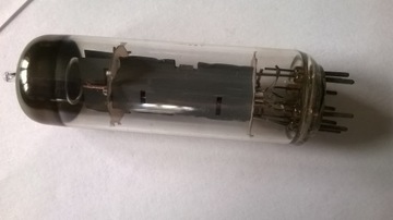 Lampa PL84