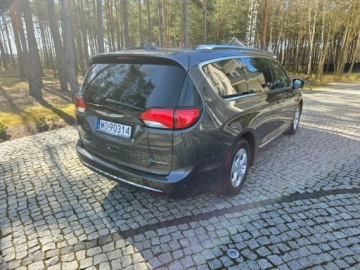 Chrysler Pacifica II 3.6 V6 Hybrid 264KM 2018 Chrysler Pacifica Hybrid 3.6 f.vat Pacifica Hybri, zdjęcie 23