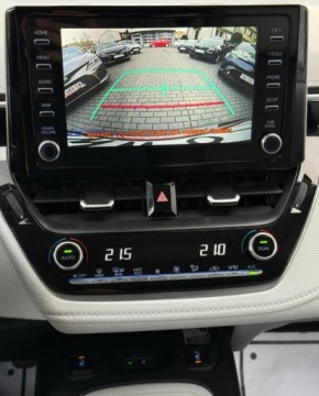 Toyota Corolla XII TS Kombi 1.8 Hybrid 122KM 2021 Toyota Corolla Head-Up, Salon Polska, Serwis ASO, Kamera,czujniki przod i, zdjęcie 12