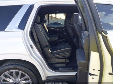 Cadillac Escalade III 2021 Cadillac Escalade Premium Luxury 2021 6.2l 6.2 Benzyna 420KM, zdjęcie 12