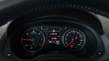 Audi Q3 I SUV 2.0 TDI 140KM 2013 Audi Q3 Q3 2,0 TDI 140 km Ledy 2.0 Diesel 140KM, zdjęcie 32