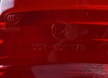 ЗАДНИЙ ФОНАР, ЖЕЛТЫЙ НАПРАВЛЕНИЯ