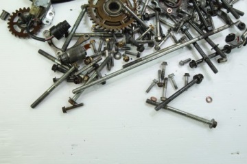 HONDA CBF 1000 SC58 06-09 БОЛТЫ ЗВЕЗДОЧКИ ДВИГАТЕЛЯ