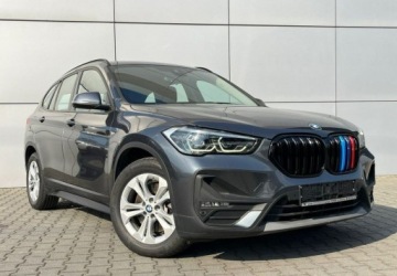 BMW X1 F48 Crossover Plug-In 1.5 25e 220KM 2021 BMW X1 xDrive Plug-In PDC Automat Led Navi Tempomat FV23 1.5, zdjęcie 4