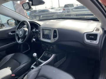 Jeep Compass II SUV 1.4 MultiAir 140KM 2019 Jeep Compass Skóra Klimatronik Kamera HAK, zdjęcie 9