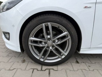 Ford Focus III Kombi Facelifting 1.0 EcoBoost 140KM 2018 Ford Focus ST-Line*Navi* Tylko 85000km!, zdjęcie 9