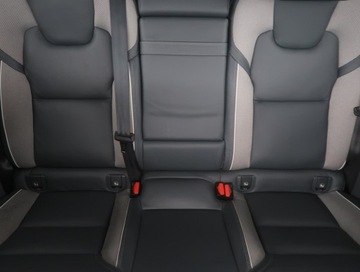 Volvo XC60 II Crossover T4 190KM 2019 Volvo XC60 T4, Salon Polska, Serwis ASO, Automat, zdjęcie 9