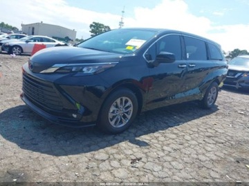 Toyota Sienna III 2025 Toyota Sienna XLE 2025 2.5l 2.5 Hybryda 245KM, zdjęcie 1