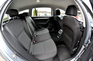 Skoda Octavia II Kombi Facelifting 1.6 TDI CR DPF 105KM 2013 Škoda Octavia Skoda Octavia 1.6 TDI 105KM Klima, zdjęcie 9