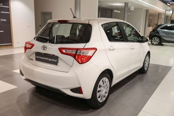 Toyota Yaris III Hatchback 5d Facelifting 2017 1.0 VVT-i 72KM 2020 Toyota Yaris 1.0 Active BenzynaLPG 72KM, zdjęcie 23