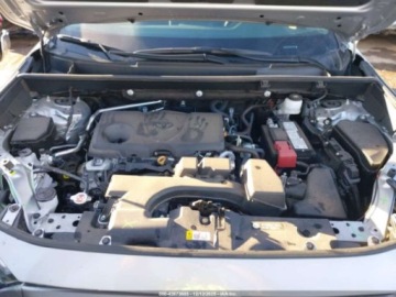 Toyota RAV4 V 2023 Toyota RAV4 Limited 2023 2.5 Benzyna 203KM, zdjęcie 9