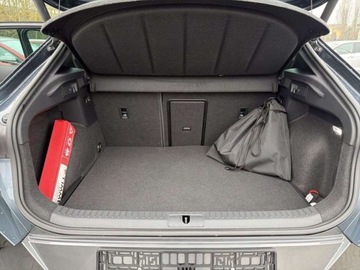 Cupra Formentor Crossover PHEV 1.4 e-HYBRID 245KM 2022 Cupra Formentor VZ Kubelki Kamera Cofania Pakiet skorzany ACC Faktura Vat23, zdjęcie 33