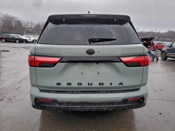 Toyota Sequoia II 2024 Toyota Sequoia SR5 2024 3.4 Hybryda 437KM, zdjęcie 2