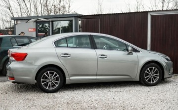Toyota Avensis III Sedan Facelifting 1.8 Valvematic 147KM 2013 Toyota Avensis 1.8 benzyna 147KM sedan navi kamera cofania LIFT serwis ASO, zdjęcie 4