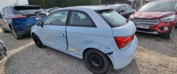 Audi A1 I Hatchback 3d 1.2 TFSI 86KM 2012 Audi A1 3-drzwiowe 2012r, 1.2 Benzyna. Lekko uszkodzony lewy bok. Jezdzi., zdjęcie 4