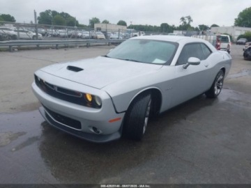 Dodge Challenger III 2020 Dodge Challenger RT 2020 5.7l 5.7 Benzyna 372KM, zdjęcie 1