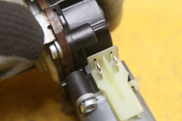 МОТОР РЕГУЛИРОВКИ СИДЕНЬЯ 82041898-4 W211 FL