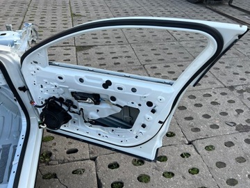 PEUGEOT 408 2021 DVEŘE PRAVÝ PŘEDNÍ PRAVÉ