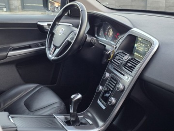 Volvo XC60 I SUV Facelifting 2.0 D4 DRIVE-E 181KM 2014 Volvo XC 60 Śliczny i bardzo zadbany / nowe opony, zdjęcie 23