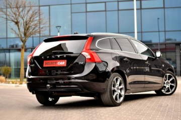 Volvo V60 I Kombi Facelifting 2.0 D2 DRIVE-E 120KM 2015 Volvo V60 LiFT Ocean Race Ledy Digital Skóra Navi, zdjęcie 3