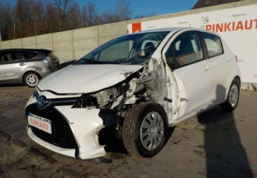 Toyota Yaris III 2016 Toyota Yaris Okazja 1.5 Hybryda 75KM, zdjęcie 8