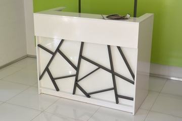 Стойка ресепшн R100 150x70см LED